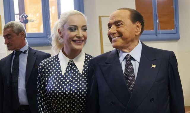Avocații au deschis testamentul lui Silvio Berlusconi: Cum și-a împărțit averea fostul premier și magnat italian
