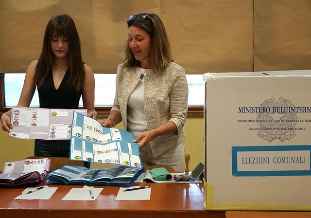 El centroderecha de Meloni aguanta el tipo en las elecciones municipales en Italia