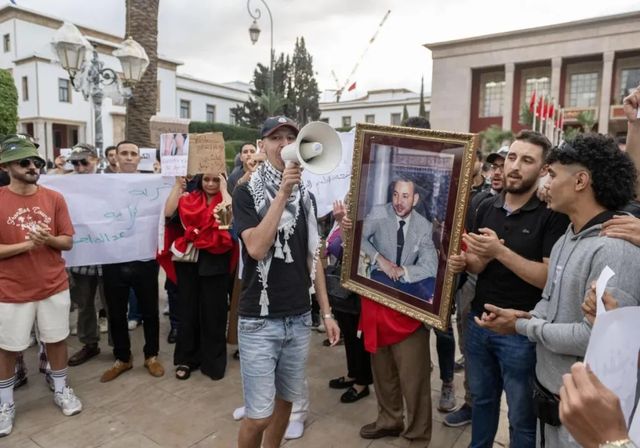 Mohamed VI, con los ciudadanos