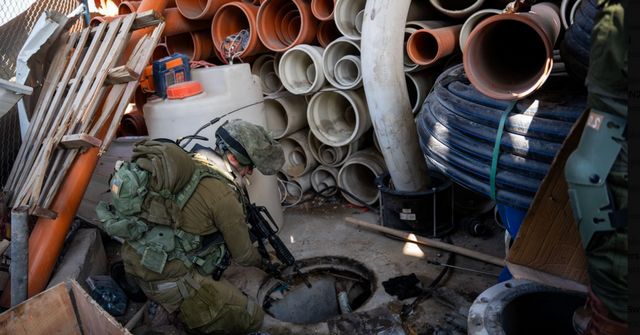 Osvobodili jsme dva rukojmí, hlásí Izrael po operaci v Rafáhu na jihu Gazy