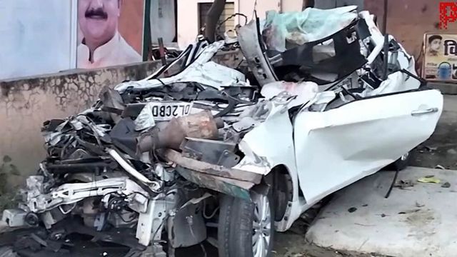 6 dead in car-truck collision in UP's Muzaffarnagar