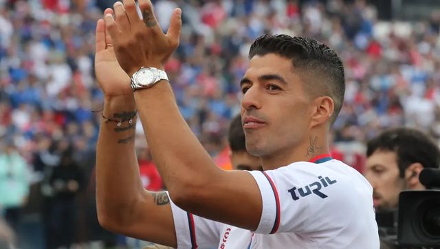 Luis Suárez ayuda a evitar que un hombre se suicide en Uruguay