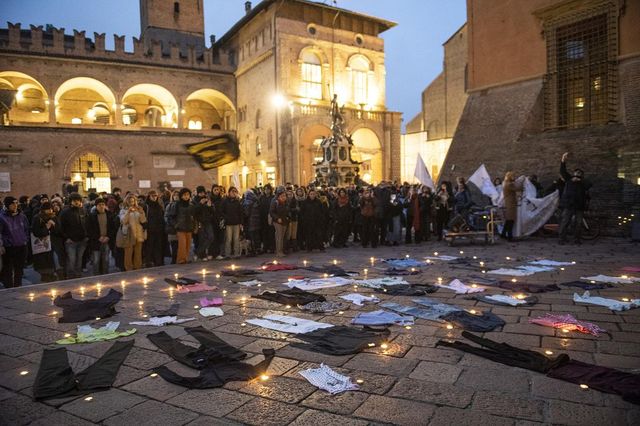 Condannati tre presunti scafisti del naufragio di Cutro