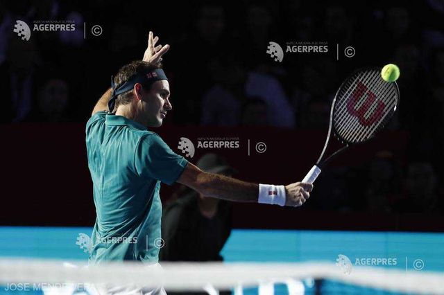 Tenis: Federer l-a învins pe Alexander Zverev, într-un meci demonstrativ la Ciudad de Mexico