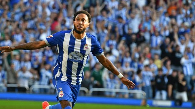 Uno a uno de los jugadores del Deportivo contra el Valencia: las notas en el tercer recital de Aubameyang