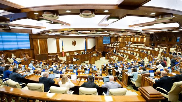 Parlamentul viitor va avea o comisie pentru integrarea europeană