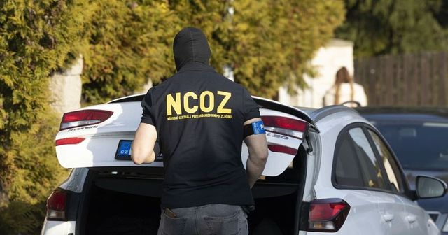 Kriminalisté vtrhli do sídla Správy železnic: Kvůli čemu zásah probíhá?