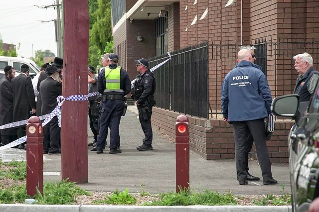 Australia, incendiata una sinagoga a Melbourne