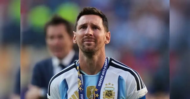 Lionel Messi announces retirement from international football