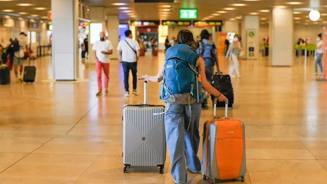 Iberia cambia la denominación del equipaje de mano pero mantiene las medidas y pesos permitidos