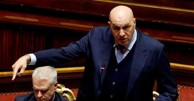 Crosetto alla Camera, oggi l'informativa alle 16