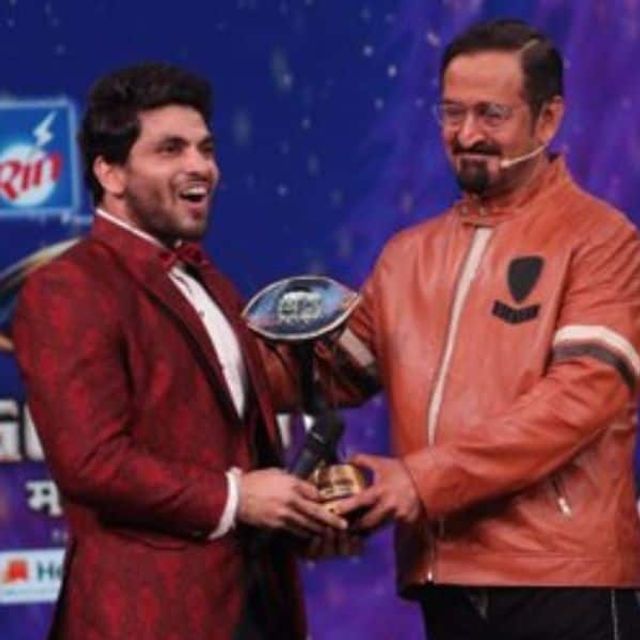 Former Roadies contestant Shiv Thakare is the winner of Bigg Boss Marathi 2