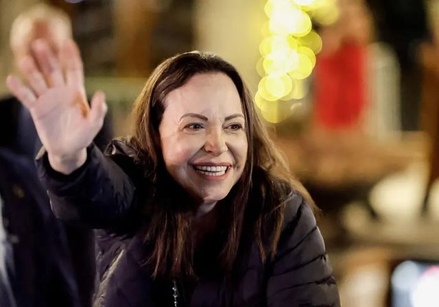 María Corina sufrió la fractura de una vértebra en su huida de Venezuela