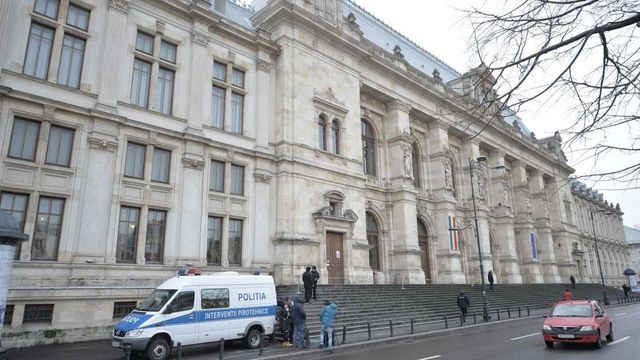 Curtea de Apel București, evacuată, după o amenințare cu bombă