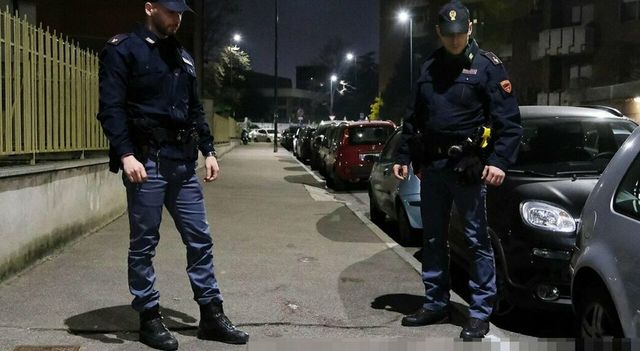 Amputata la gamba al 23enne aggredito con un machete a Torino, è in prognosi riservata