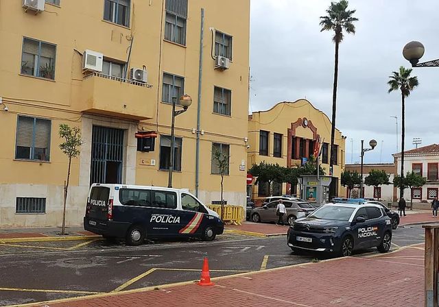 Analizan dos redes sociales y la cuenta del Fortnite del niño de 9 años que se suicidó en Valencia