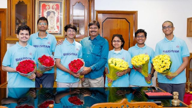 Pune students excel in JEE Advanced 2025 exam