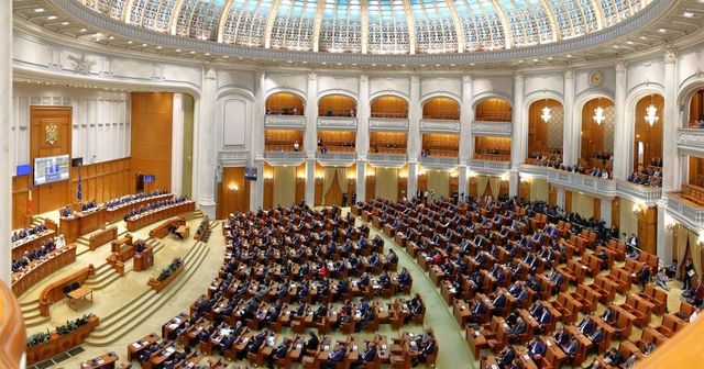 Deputații reiau, în această săptămână, dezbaterile asupra proiectului de lege privind reforma pensiilor speciale