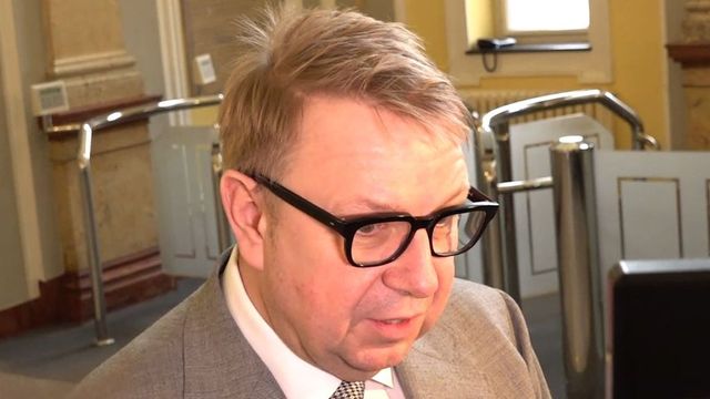 Věk na 65 letech se zastropuje až s úpravou penzí náročných profesí