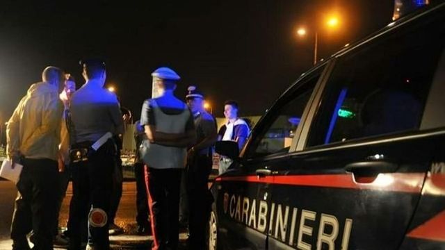 Operaio di 25 anni muore incastrato in un macchinario