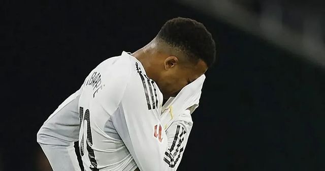 Mbappé se defiende de las críticas por su escapada a Cerdeña