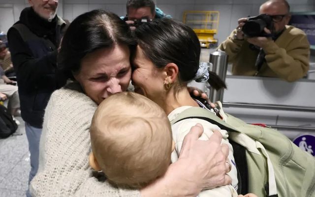 Arranca la operación retorno de 30.000 turistas alemanes desde Oriente Medio