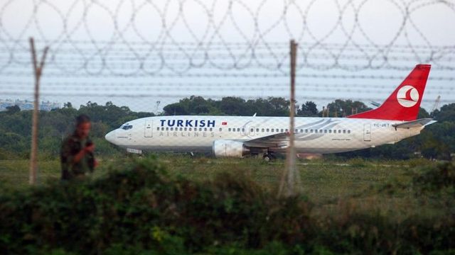 Aterriza de emergencia en Barcelona un avión turco por una amenaza de bomba a bordo