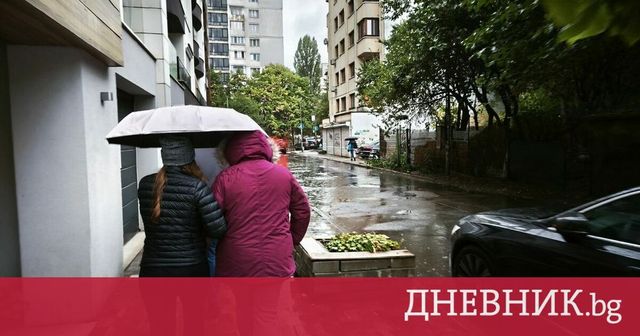 Жълт код за обилни валежи в цяла Западна България в петък