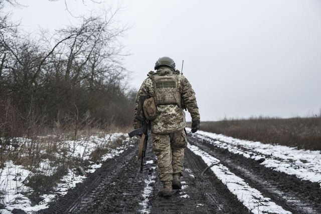 Șeful NATO avertizează că trebuie să ne pregătim de vești proaste de pe frontul din Ucraina în perioada următoare