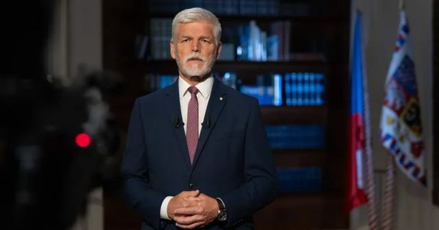 Summit NATO v Ankaře: Nekonečný boj o vedení delegace