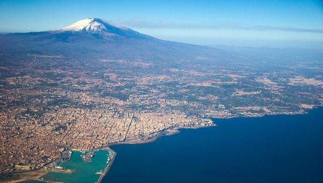 Forte scossa di terremoto, avvertita a Catania e provincia
