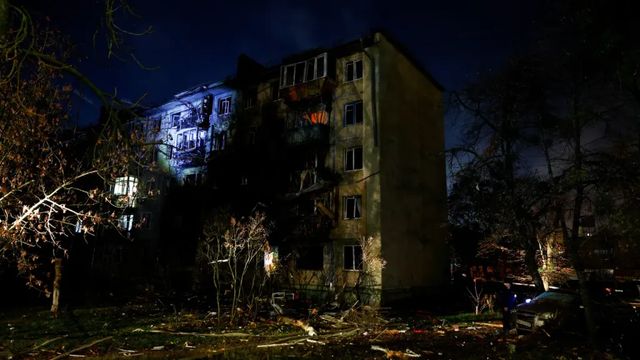 Kyjev čelí masivnímu ruskému vzdušnému útoku