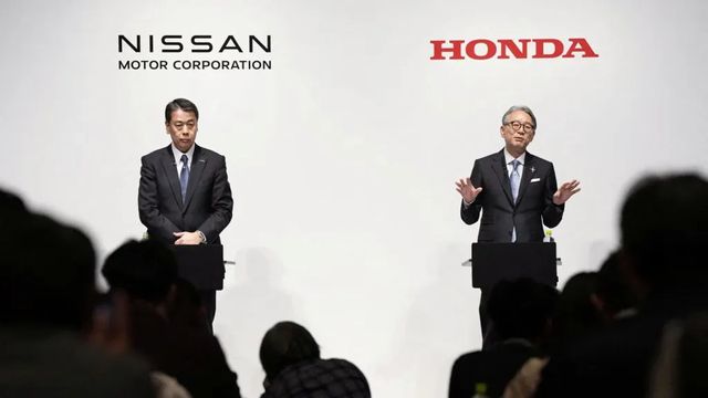 Foxconn, el fabricante de los iPhones, quiere participar de la megafusión Honda-Nissan