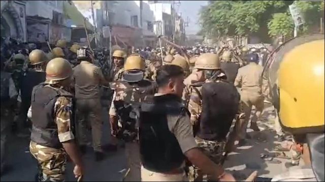 ‘I Love Muhammad’ Row Escalates In UPs Bareilly, Police Resort To Lathicharge