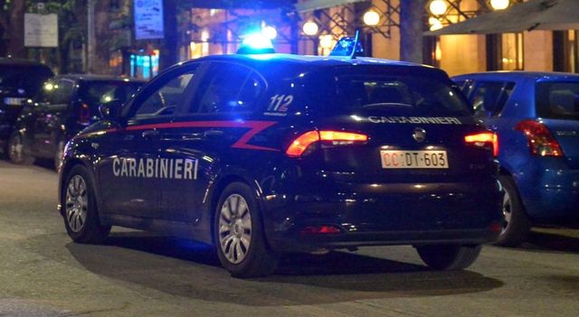 Spara e uccide l’amante della moglie, 78enne arrestato nel Milanese