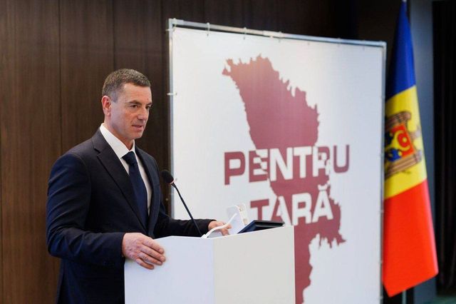 Fostul primar din Basarabeasca își face partid