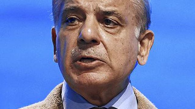 Pakistan Business Leaders Urge PM Shehbaz For Trade Talks With India Amid Economic Concerns