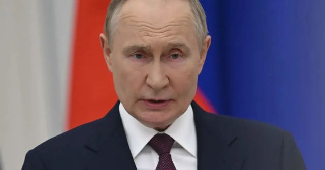 Putin rozeslal novoroční přání zahraničním lídrům. Kreml zveřejnil seznam