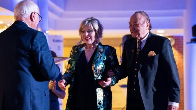 Díszpolgári címet kapott Korda György és Balázs Klári