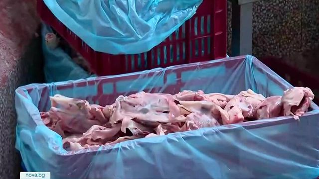 Продължава разследването на 70-те тона пилешко месо без документи