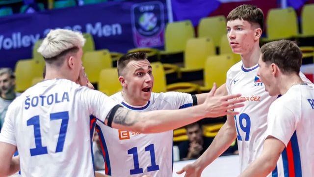 Mají dvě zvířátka, která si musíme pohlídat, varuje trenér volejbalistů před klíčovou bitvou
