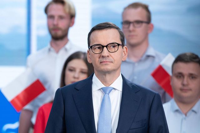 Morawiecki îl avertizează pe Zelenski să nu mai insulte niciodată Polonia