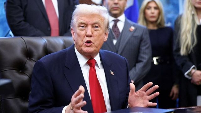 Trump Backs Senate Plan For 500% Tariffs On Countries Trading With Russia