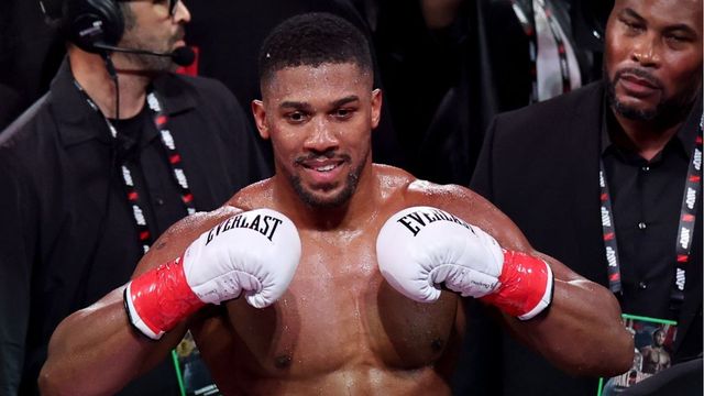 Антъни Джошуа е пострадал при автомобилна катастрофа с две жертви в Нигерия