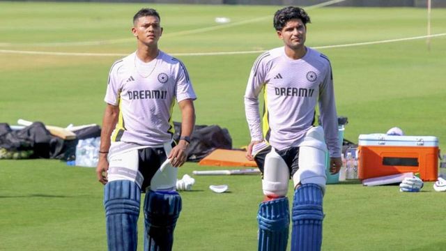 No toxic competition in the team, says Shubman Gill