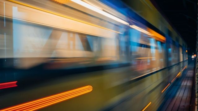 Няколко души са ранени при влакова катастрофа в Дания, съобщават местните служби за спешна помощ