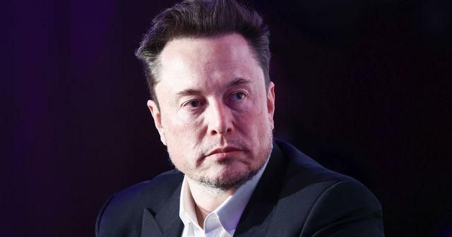 Elon Musk bejelentette, két év múlva űrhajót indítanak a Marsra