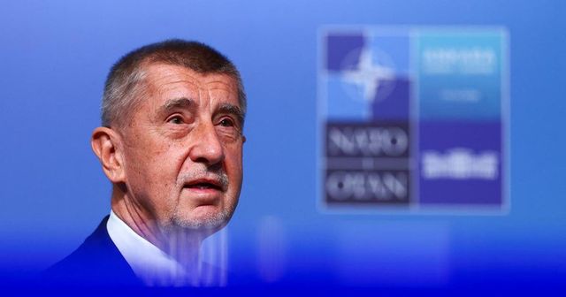 Česko se nebude podílet na vojenské pomoci Ukrajině, řekl Babiš