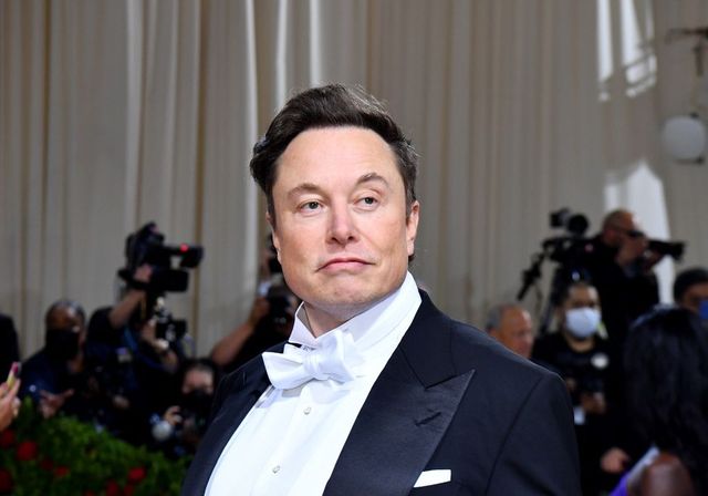 Elon Musk i-a spus fostei iubite că are nevoie de „o legiune de copii înainte de războiul civil”