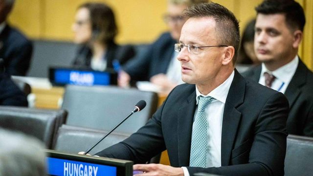 Szijjártó: az egész világon nagyra becsülik a nemzeti érdeken alapuló, békepárti magyar álláspontot